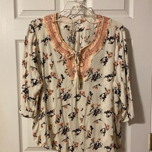 Like New Women’s Floral Print Top with Tassel Tie
